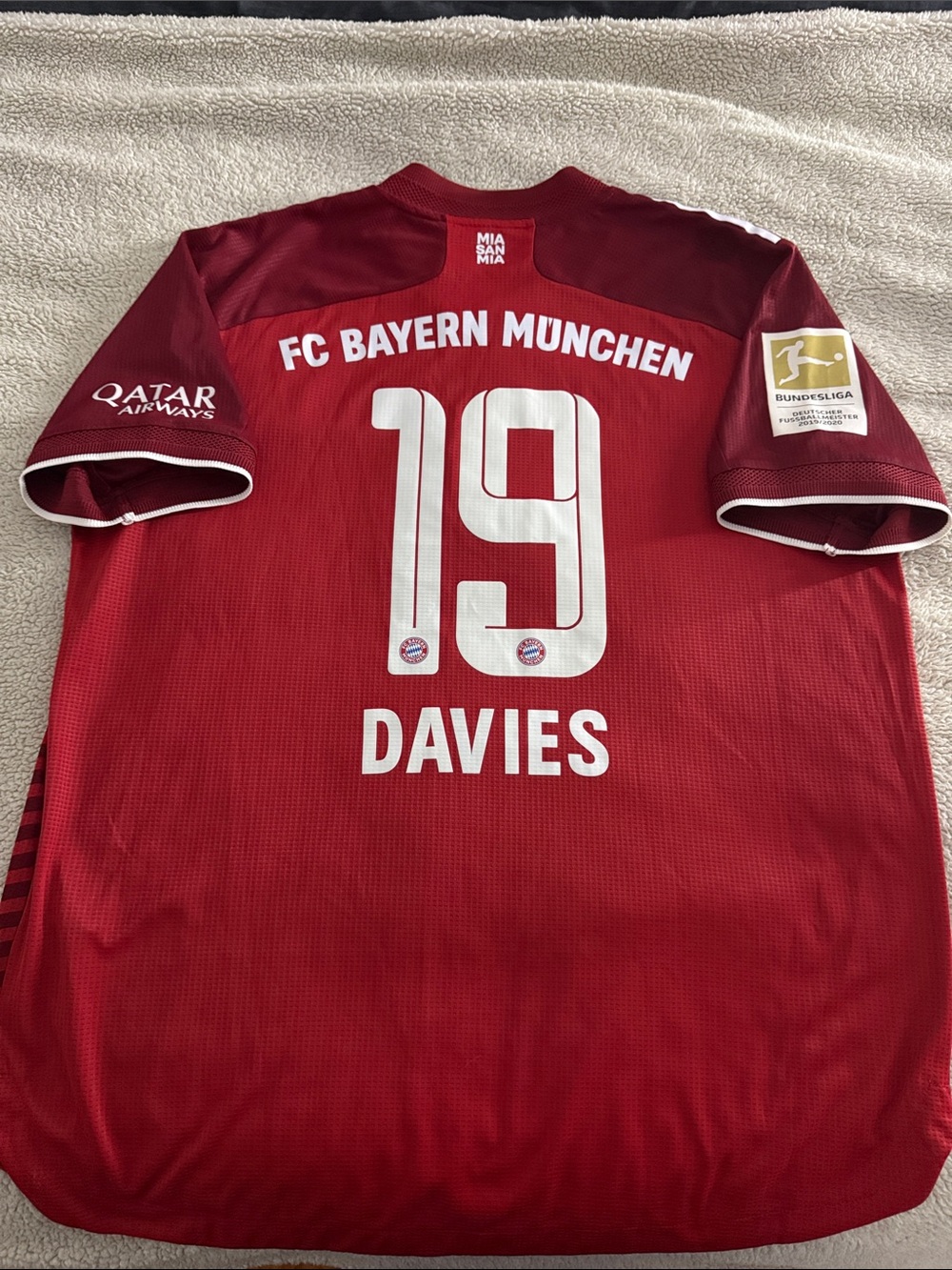 RARE Bayern Munich #19 Alphonso Davies 2021-22 Adidas Home Player Jersey